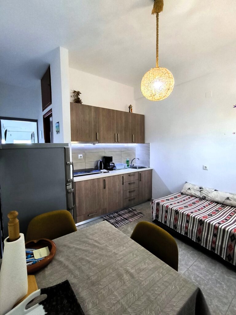 Apartment 4 – Kamara Apartments, Makry Gialos, Crete